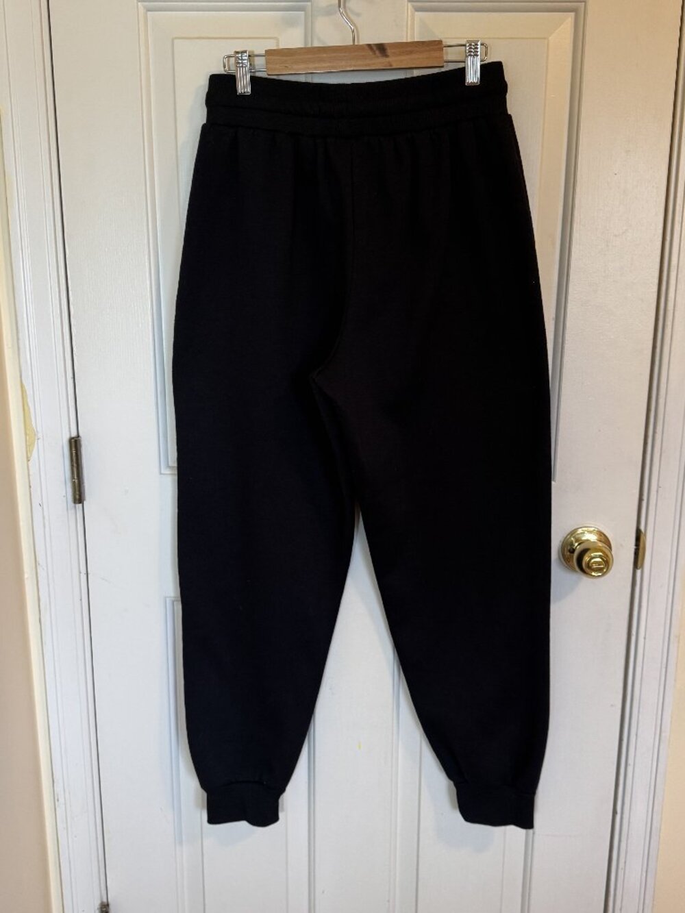 Wizarding World of Harry Potter Gryffindor Joggers Black Size M - Picture 2 of 9